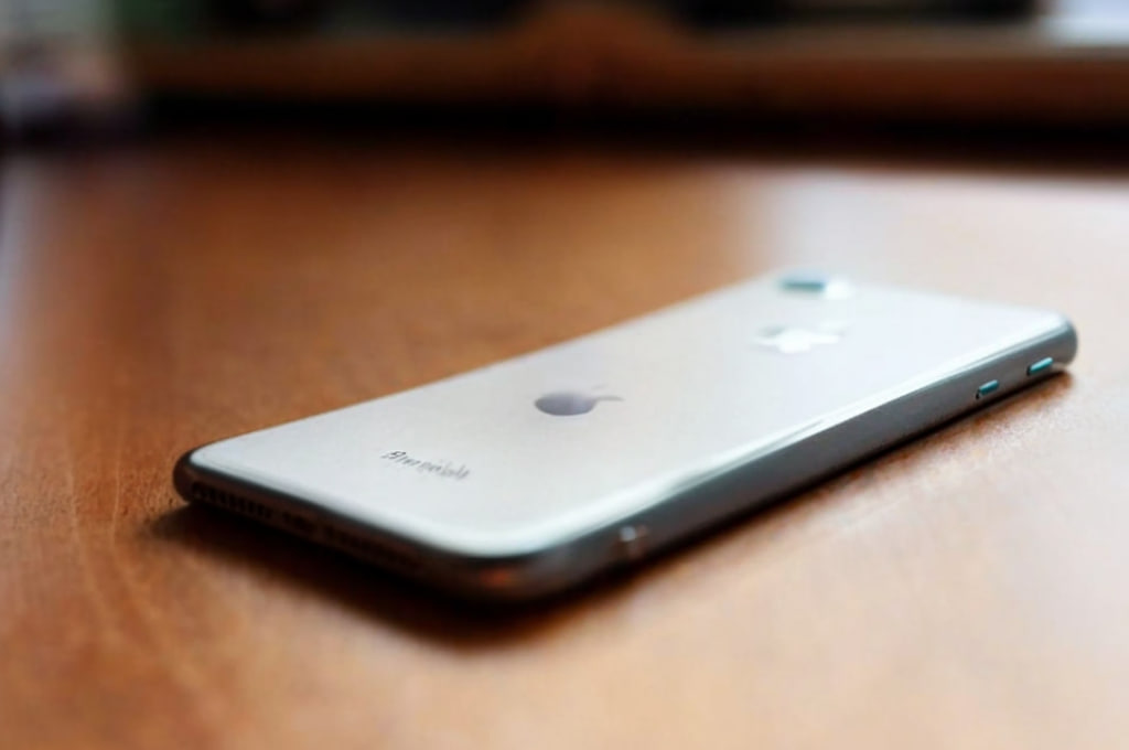 Мошенники заблокировали iPhone через iCloud